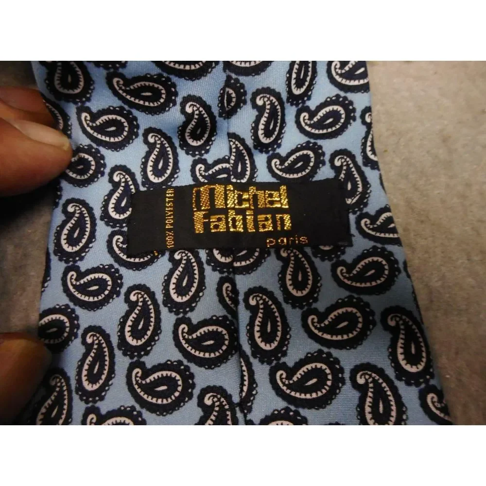 BLUE NECKTIE  POLYESTER BY MICHEL‎ FABIAN PARIS  N/R